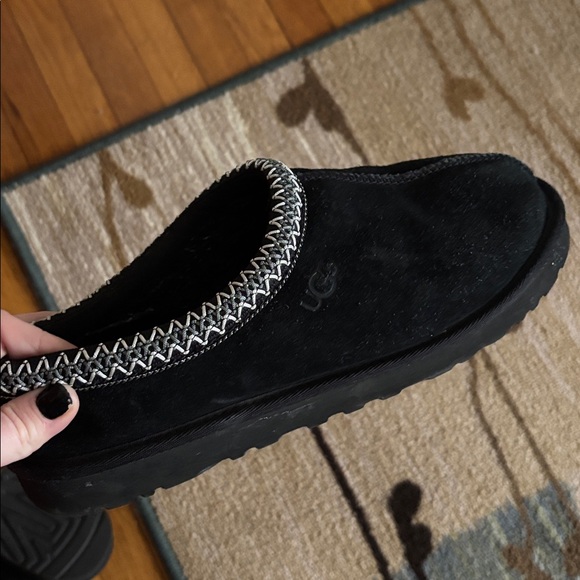 UGG Men's Black Slip-On Loafers - Picture 5 of 5